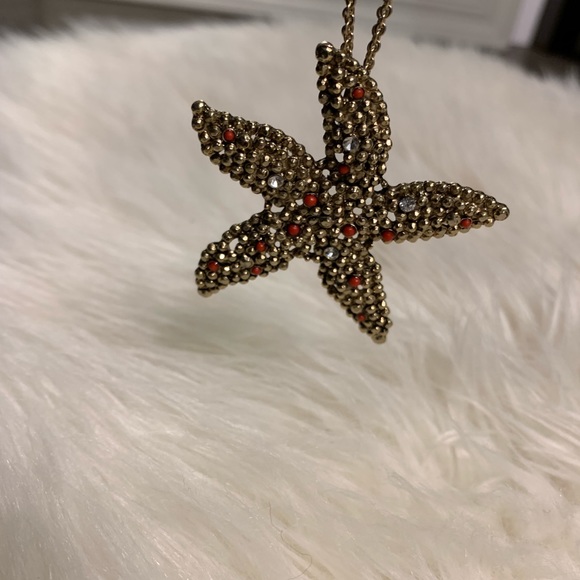 Vintage Gold-tone Bedazzled Starfish Long Pendant Necklace - Picture 4 of 12